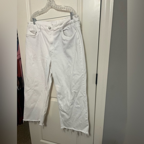 Vervet High Rise Cropped Raw Hem Wide Leg White Jeans Size 22W - Picture 3 of 9